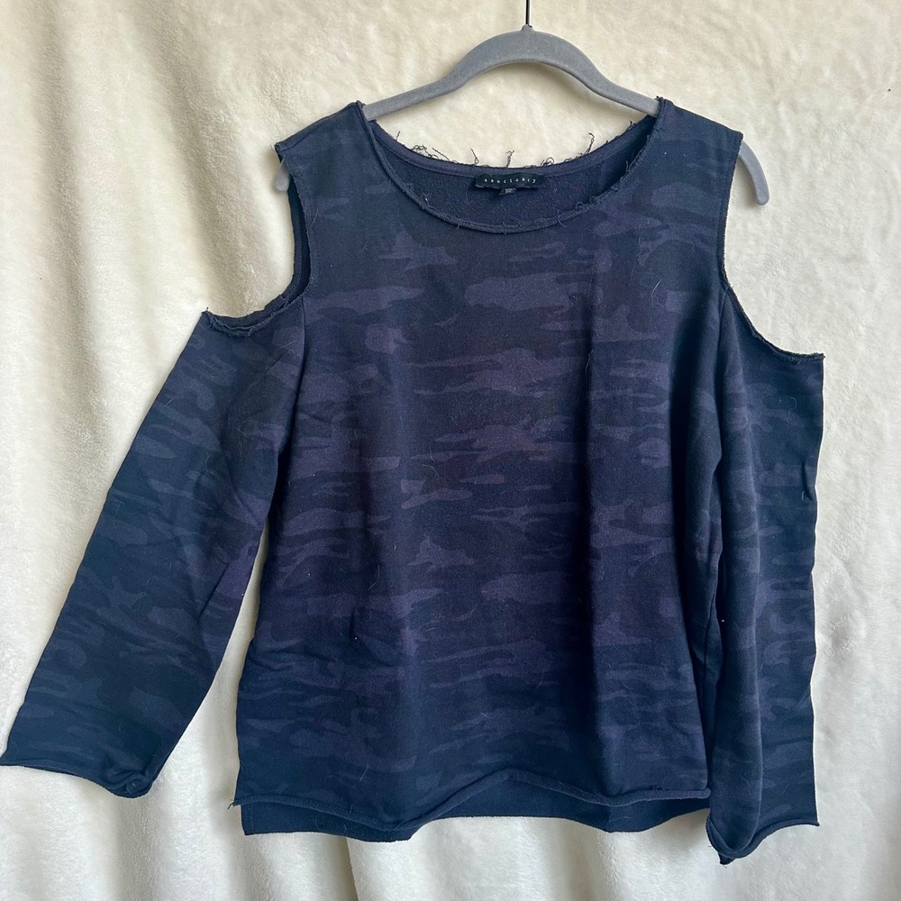 Sanctuary Camo Cold Shoulder Sweatshirt Women XL Dark Camouflage Pullover Top